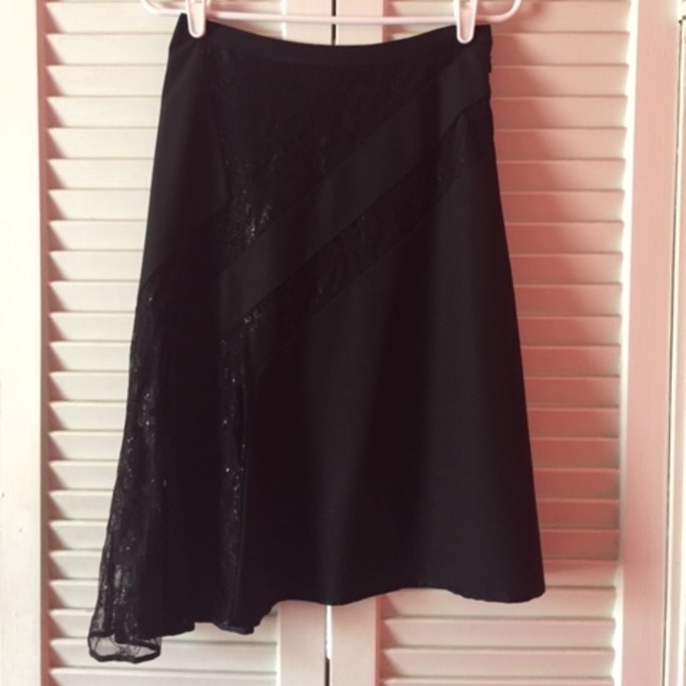 The  Limited Skirt